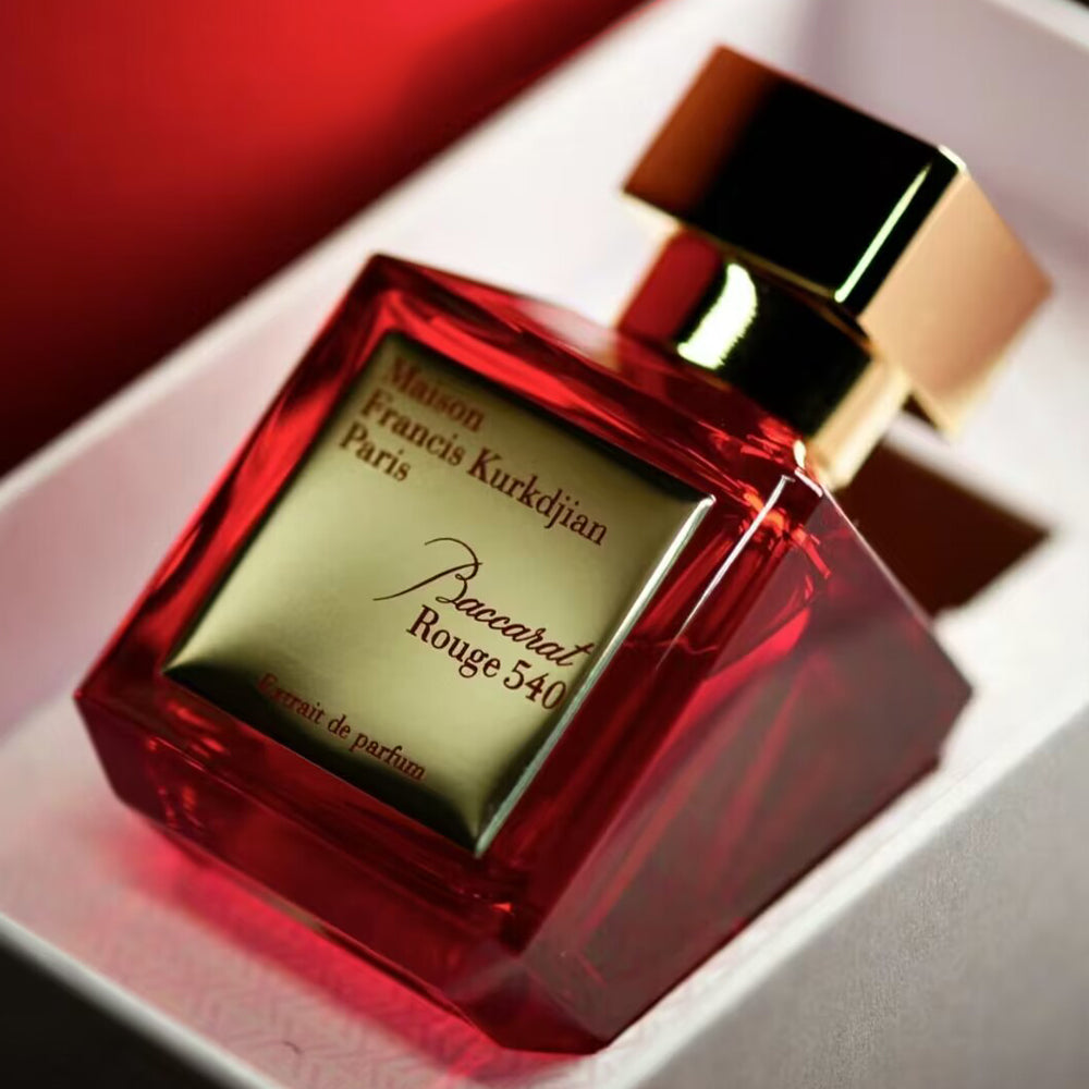 Baccarat Rouge 540 Extrait – 70 ml / 2.4 fl oz Unisex Fragrance